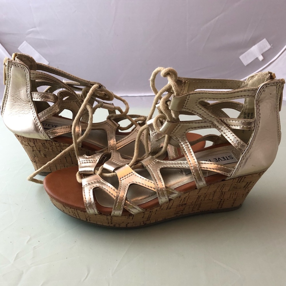 Steve Madden girls sandals